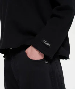 crew neck long sleeve tee