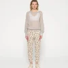 cropped jogger leopard