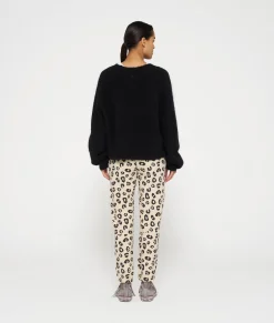 cropped jogger leopard