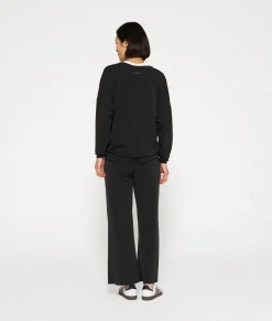 flared jogger scuba