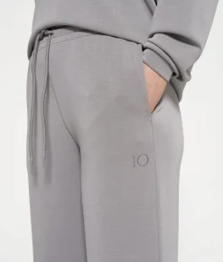 flared jogger scuba