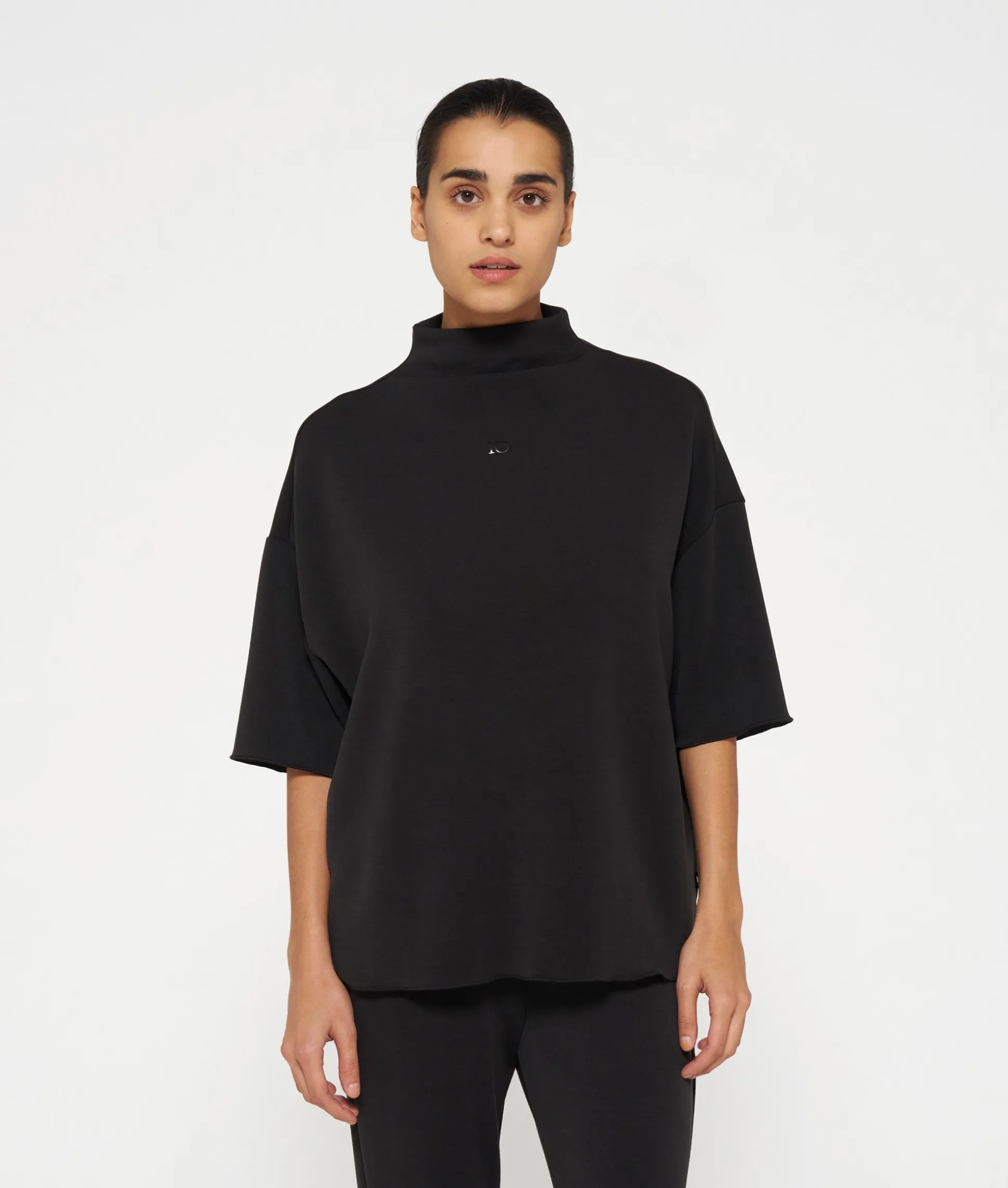 high neck tee scuba