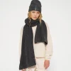 scarf soft knit