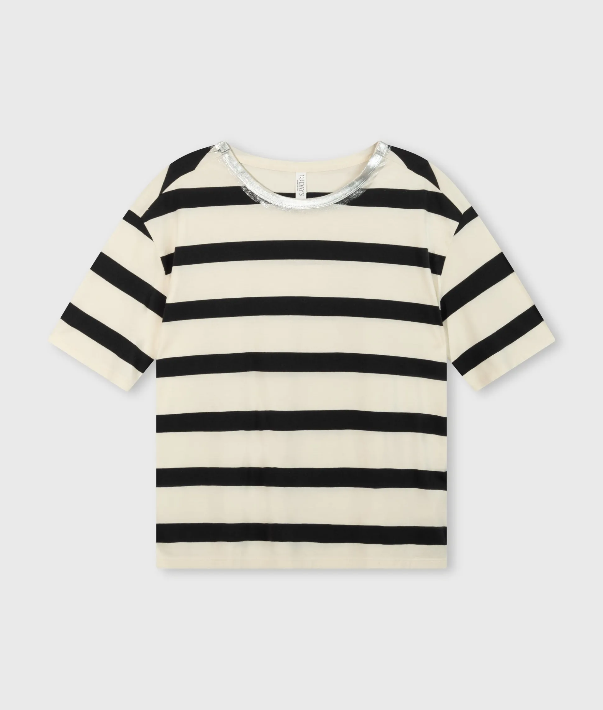 short sleeve tee stripe