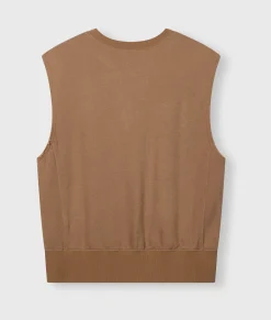 sleeveless sweater