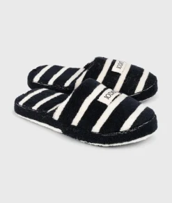 slippers stripes