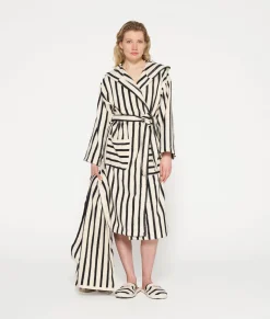 slippers stripes