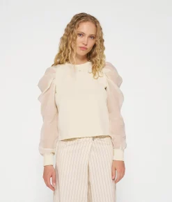 soft sweater puff sleeve