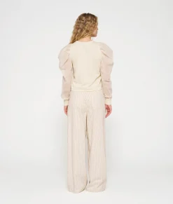 soft sweater puff sleeve