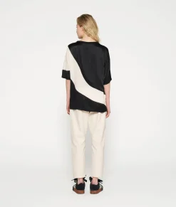 tee blouse contrast