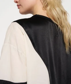 tee blouse contrast
