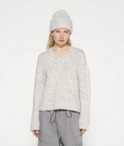 v-neck knit sweater melee