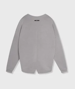 v-neck sweater scuba